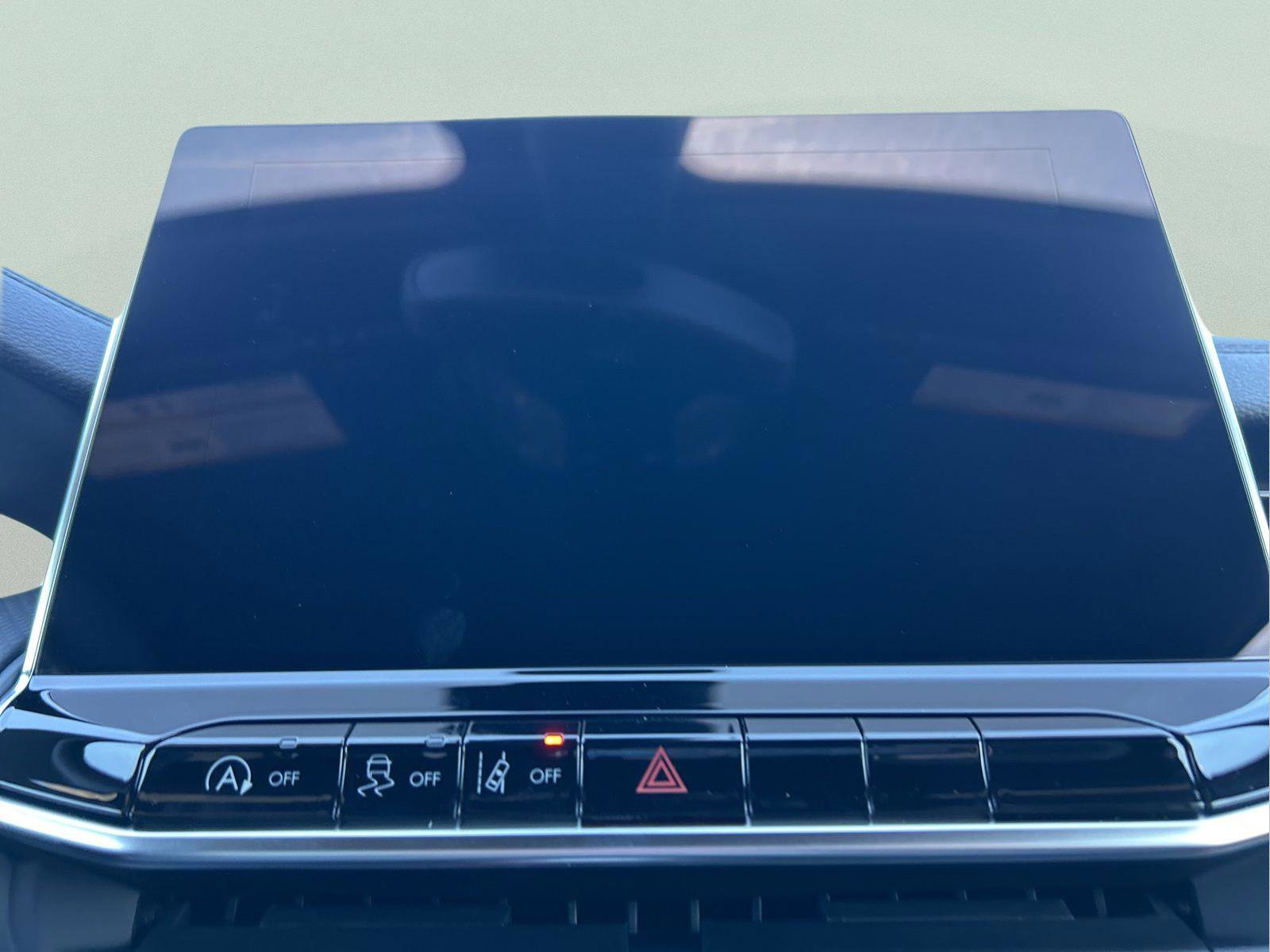 New 2026 Jeep Compass Latitude image 17