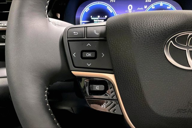 New 2026 Toyota Crown Signia image 18