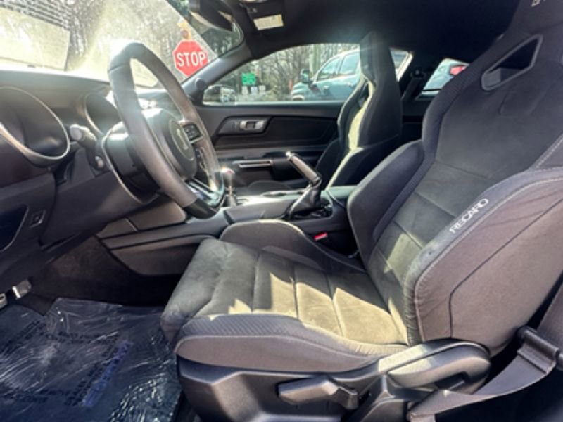 Used 2017 Ford Mustang Shelby GT350 image 12