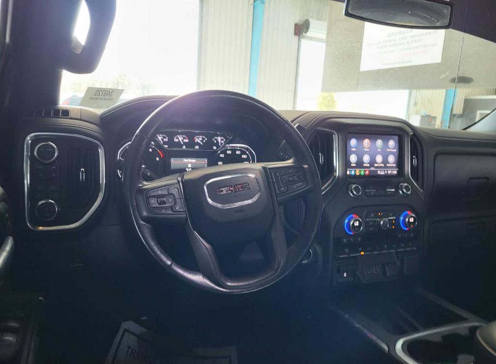 Used 2022 GMC Sierra 2500 AT4 w/ AT4 Preferred Package image 5