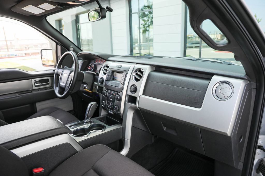 Used 2013 Ford F150 FX4 w/ Mid Equipment Group AWD/4WD image 19