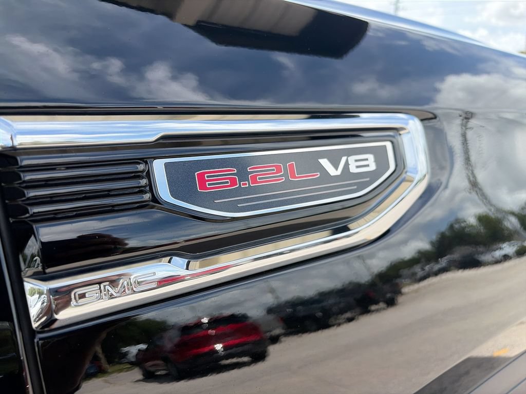 Used 2024 GMC Sierra 1500 Denali w/ Technology Package AWD/4WD image 29