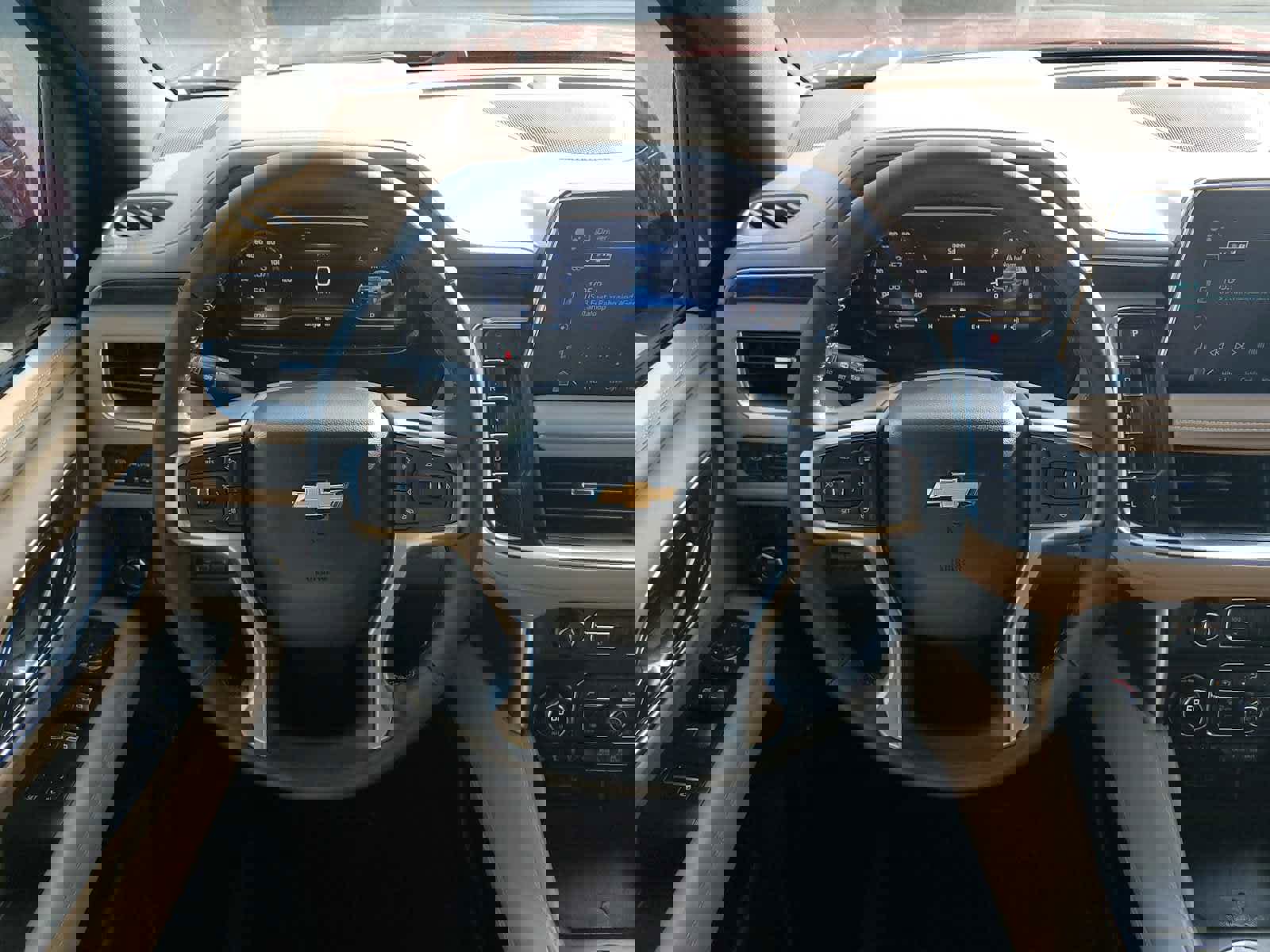 Certified 2024 Chevrolet Suburban Premier w/ Premium Package image 11