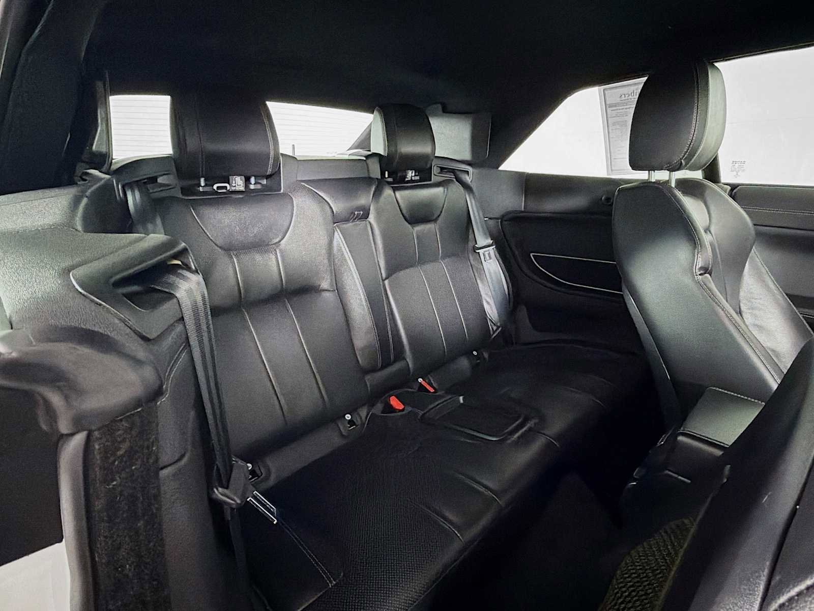 Used 2017 Land Rover Range Rover Evoque SE Dynamic image 26