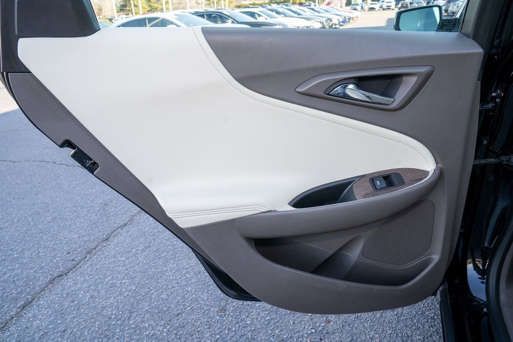 Used 2024 Chevrolet Malibu LT image 17