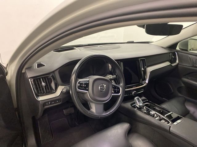 Used 2021 Volvo S60 T8 Inscription image 7