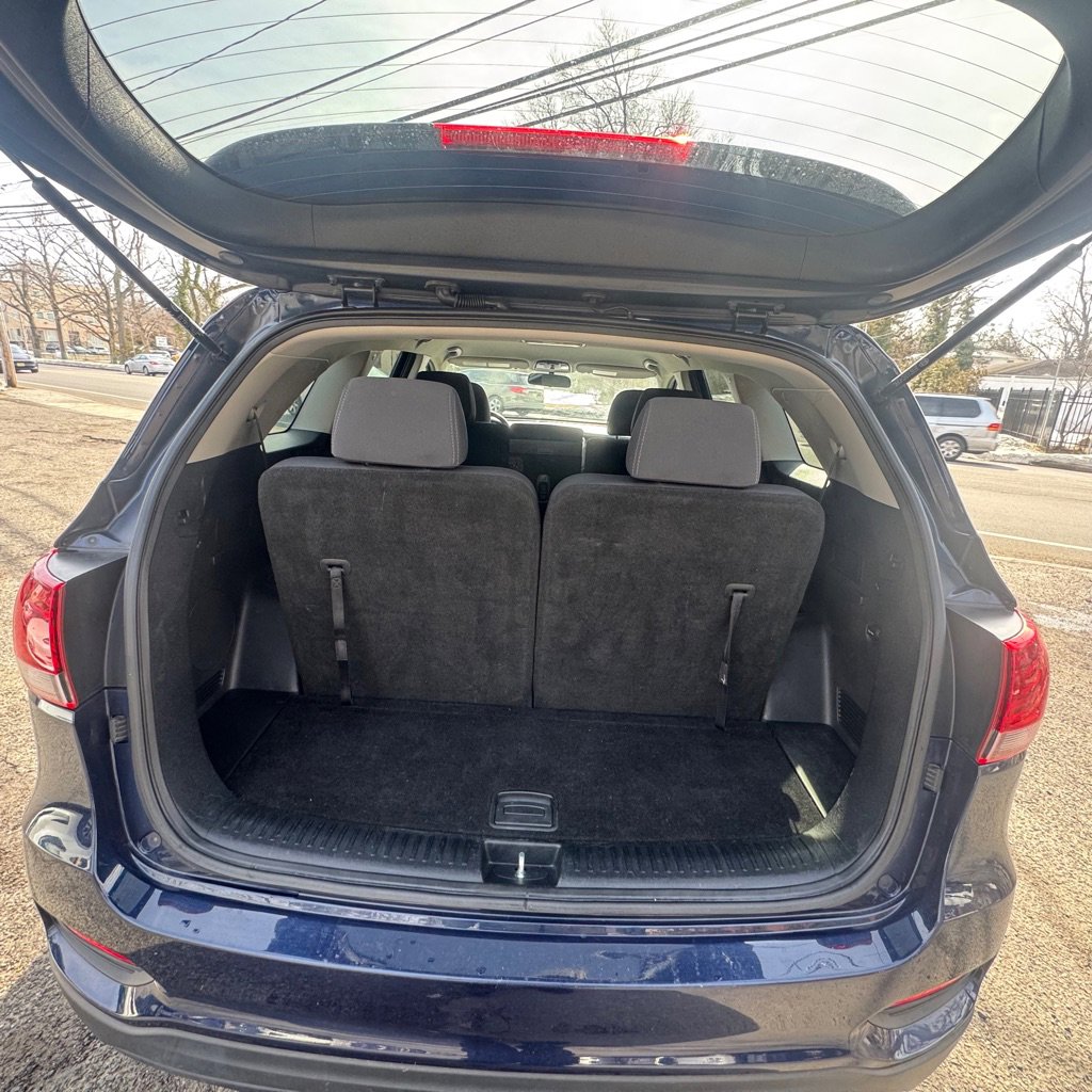 Used 2019 Kia Sorento LX image 9