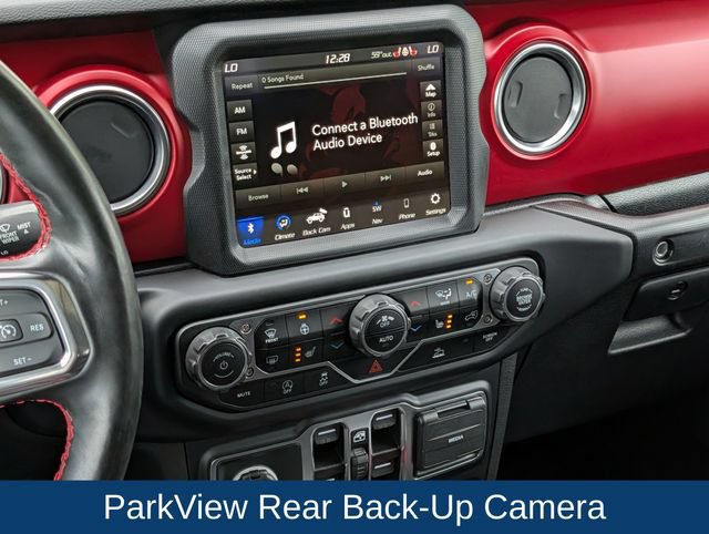 Used 2023 Jeep Wrangler Unlimited Rubicon w/ Cold Weather Group AWD/4WD image 17