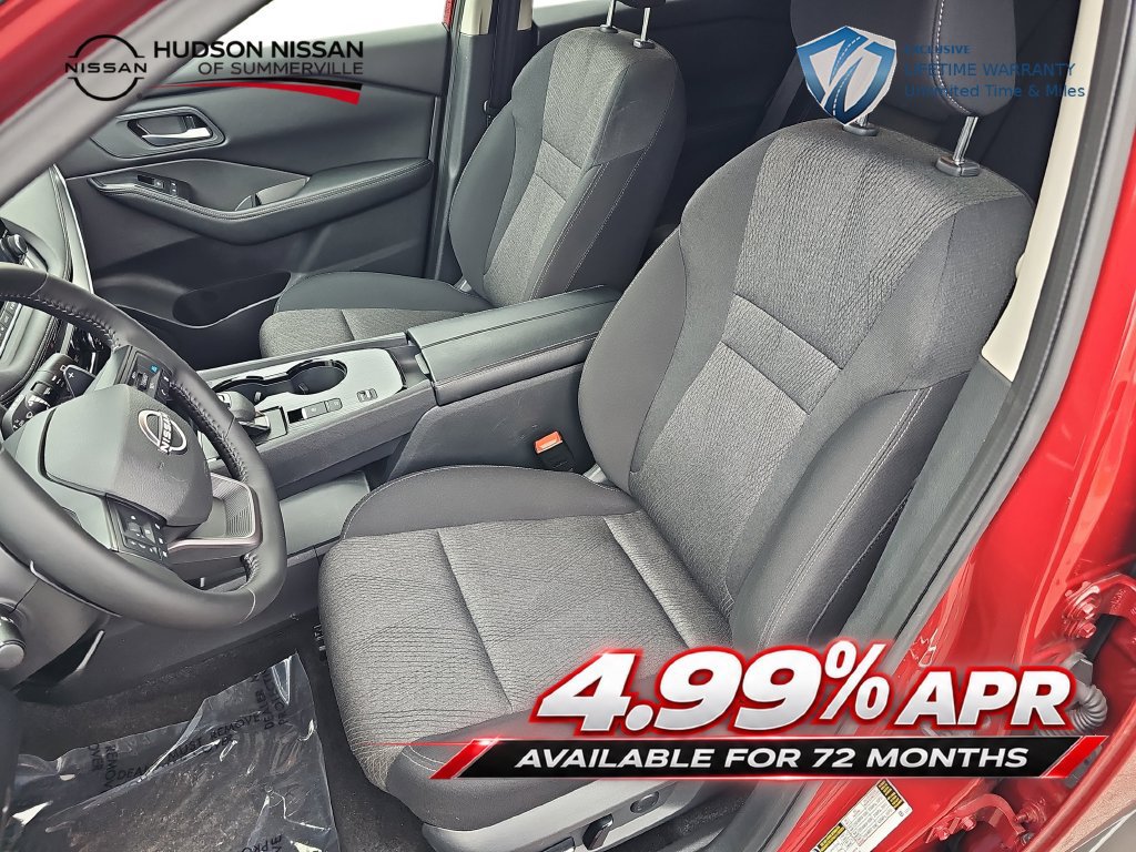 Used 2026 Nissan Rogue SV FWD image 16