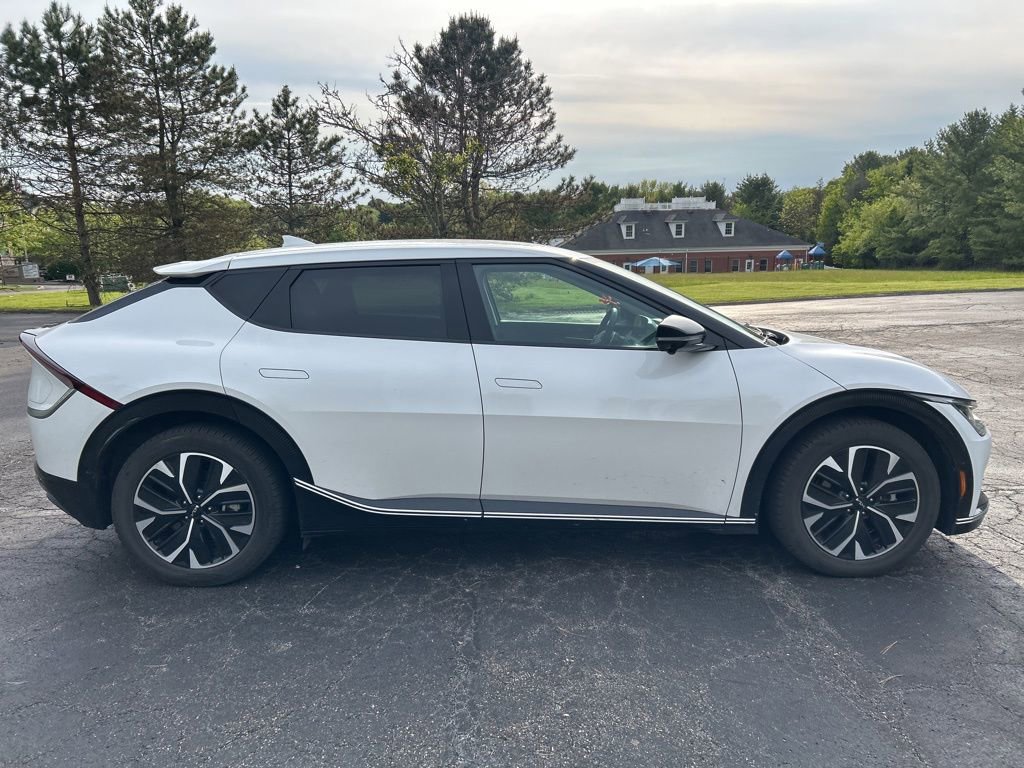 Certified 2022 Kia EV6 Wind w/ Wind Technology Package AWD/4WD image 8