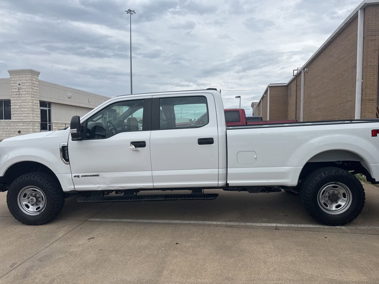 Used 2022 Ford F250 XL w/ Power Equipment Group AWD/4WD image 9