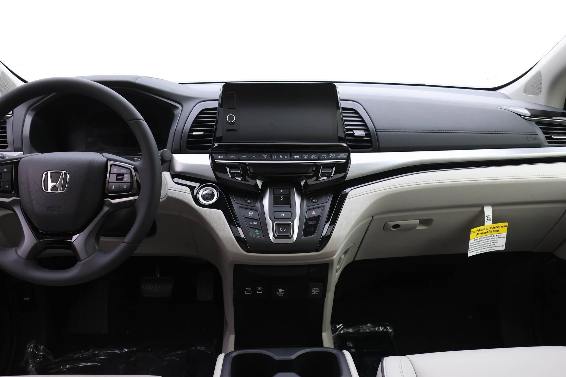 New 2026 Honda Odyssey Touring image 5