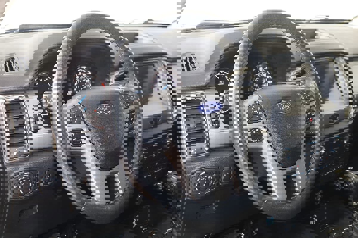 Used 2021 Ford Ranger XLT w/ Equipment Group 301A Mid image 6