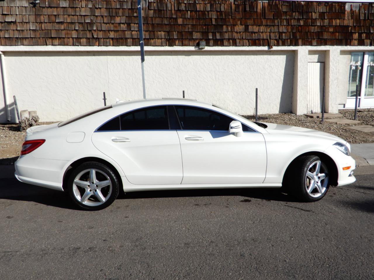 Used 2014 Mercedes-Benz CLS 550 4MATIC w/ Premium 1 Package image 4