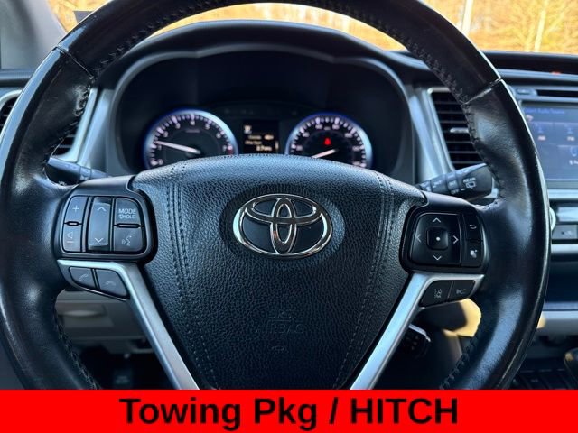 Used 2017 Toyota Highlander XLE image 16