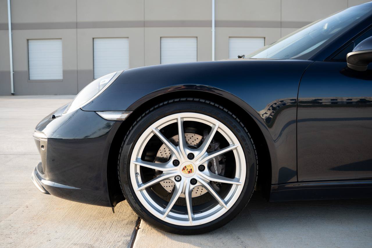 Used 2017 Porsche 911 Carrera RWD image 21