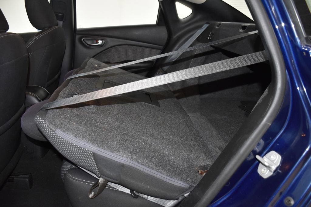 Used 2015 Dodge Dart SXT image 26