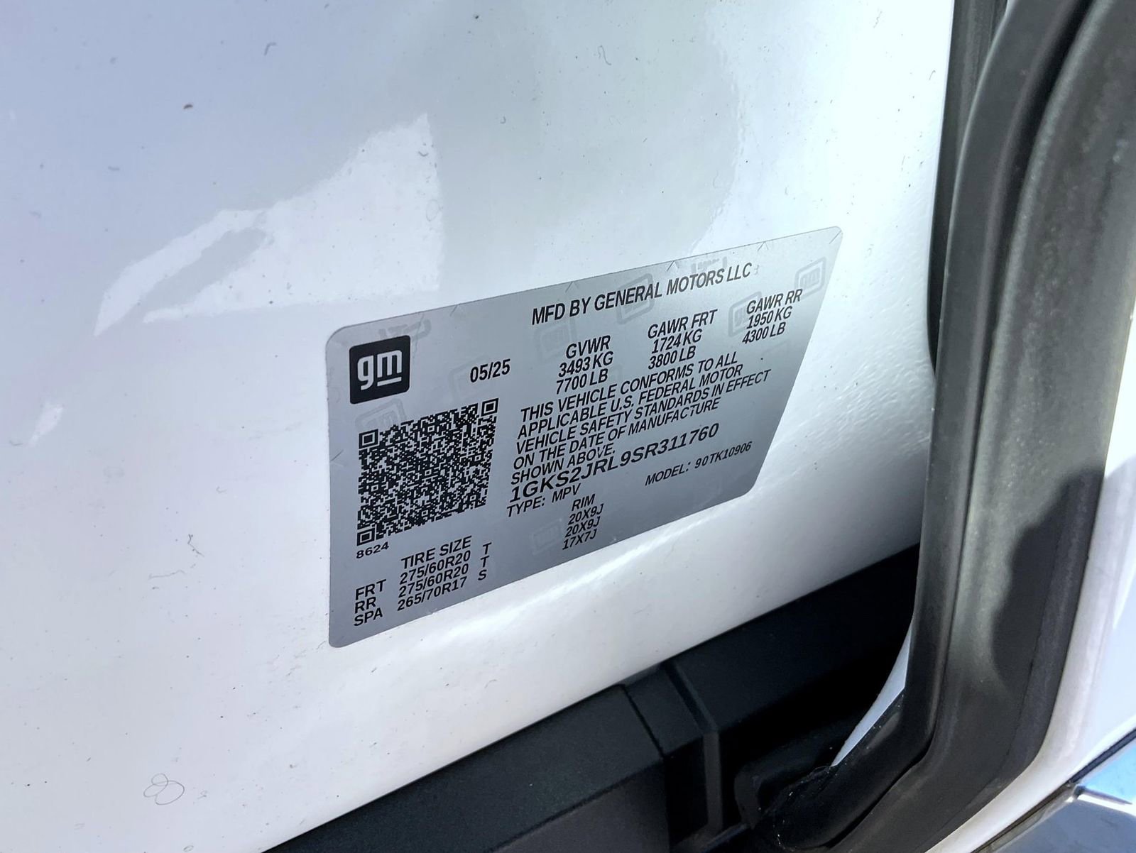 Used 2025 GMC Yukon XL Denali AWD/4WD image 27