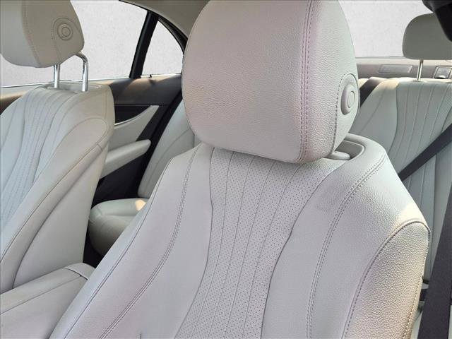 Used 2023 Mercedes-Benz E 350 4MATIC Sedan image 13