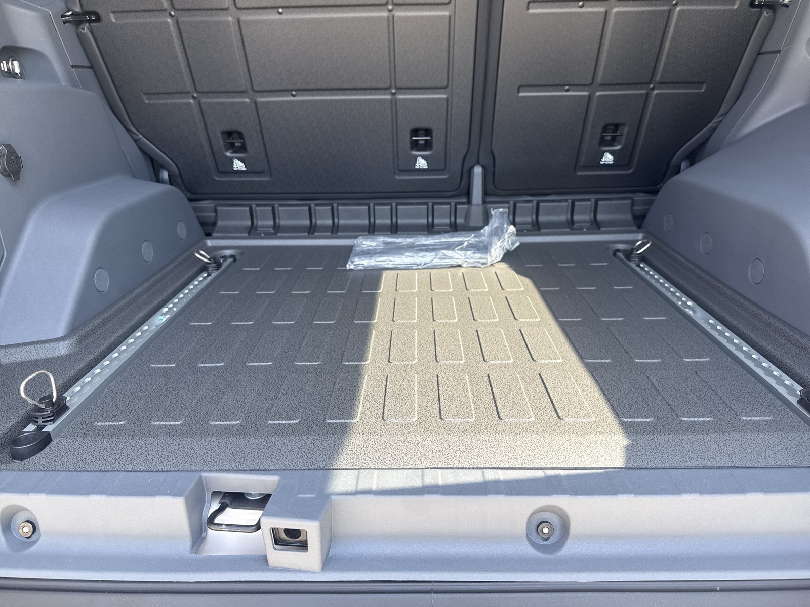 New 2026 INEOS Grenadier Station Wagon AWD/4WD image 56
