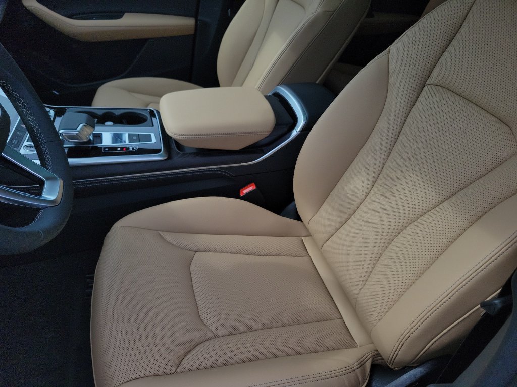 New 2026 Audi Q7 2.0T Premium Plus AWD/4WD image 17