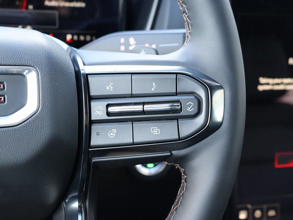 New 2026 GMC Terrain AT4 w/ LPO, Black Badging Package image 18