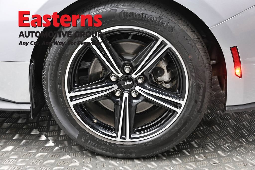 Used 2025 Ford Mustang Premium RWD image 8