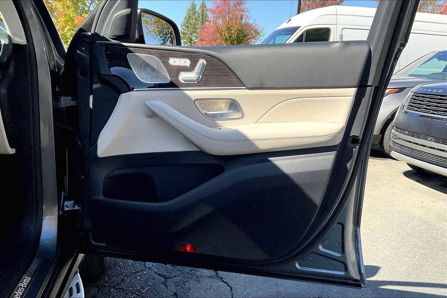 Used 2022 Mercedes-Benz GLE 350 4MATIC image 27