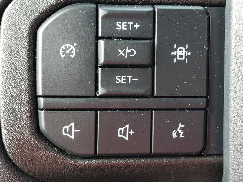 New 2025 Ford F350 XL w/ XL Chrome Package image 11