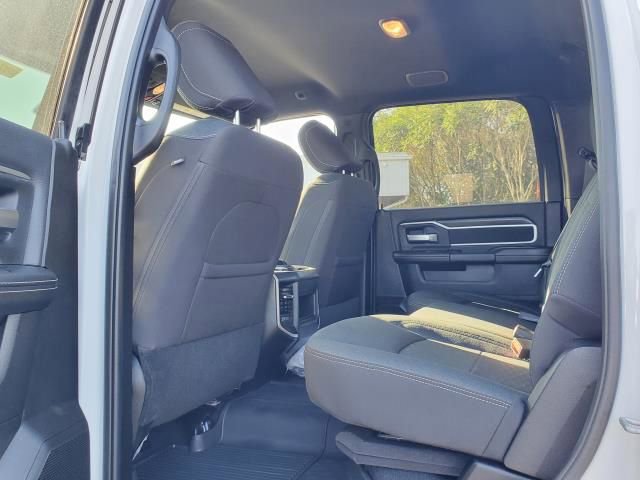 Used 2025 RAM 3500 Big Horn image 24