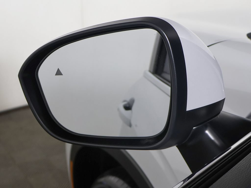New 2026 Mitsubishi Outlander SE FWD image 36