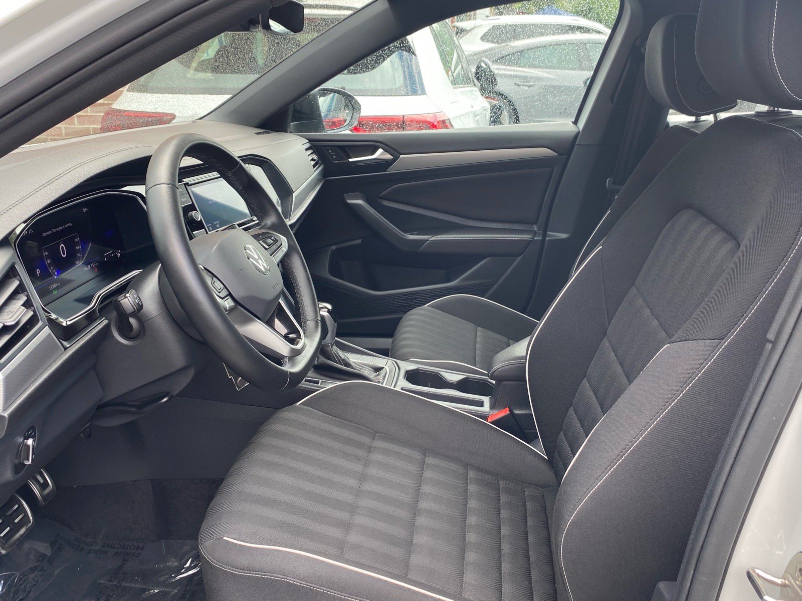 Certified 2024 Volkswagen Jetta Sport FWD image 11