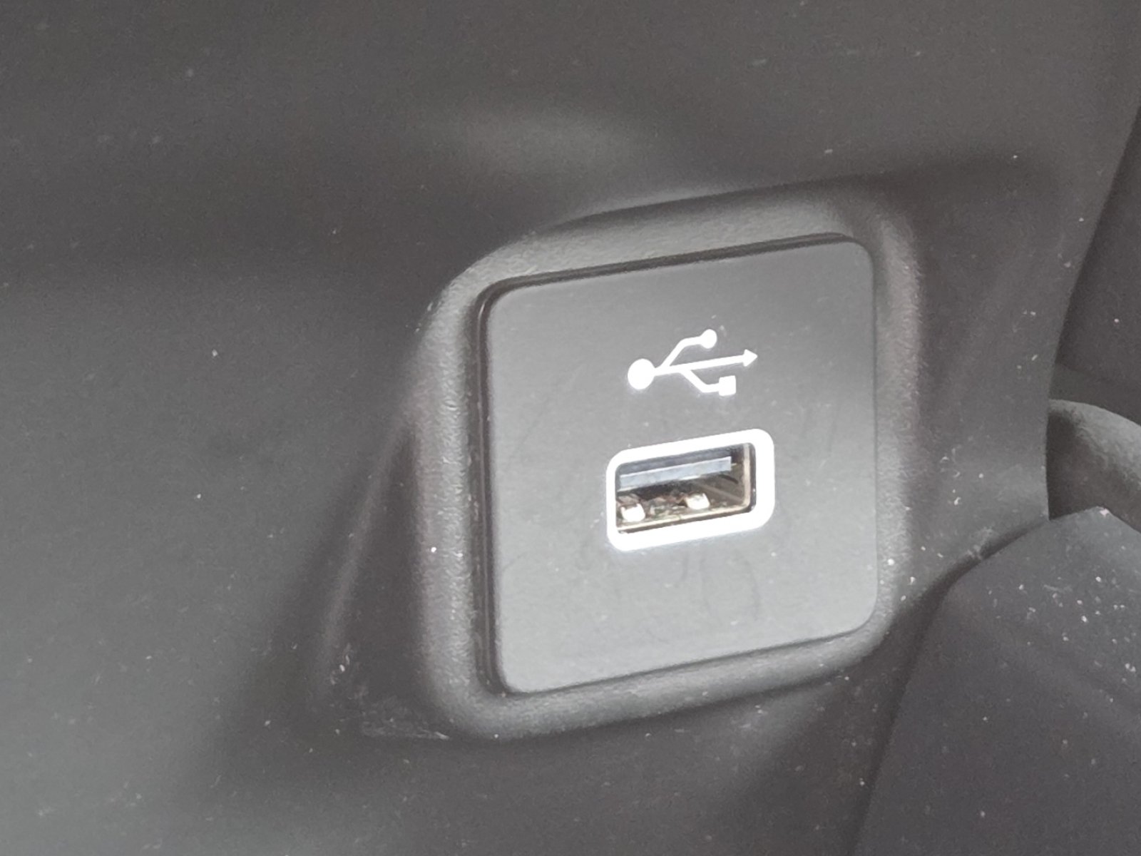 Used 2024 Honda HR-V LX image 4