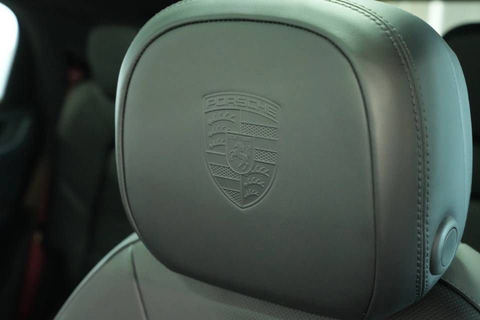 New 2026 Porsche Cayenne Coupe AWD/4WD image 35