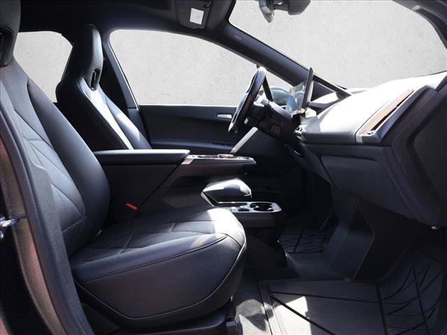 Certified 2024 BMW iX xDrive50 w/ Premium Package AWD/4WD image 27