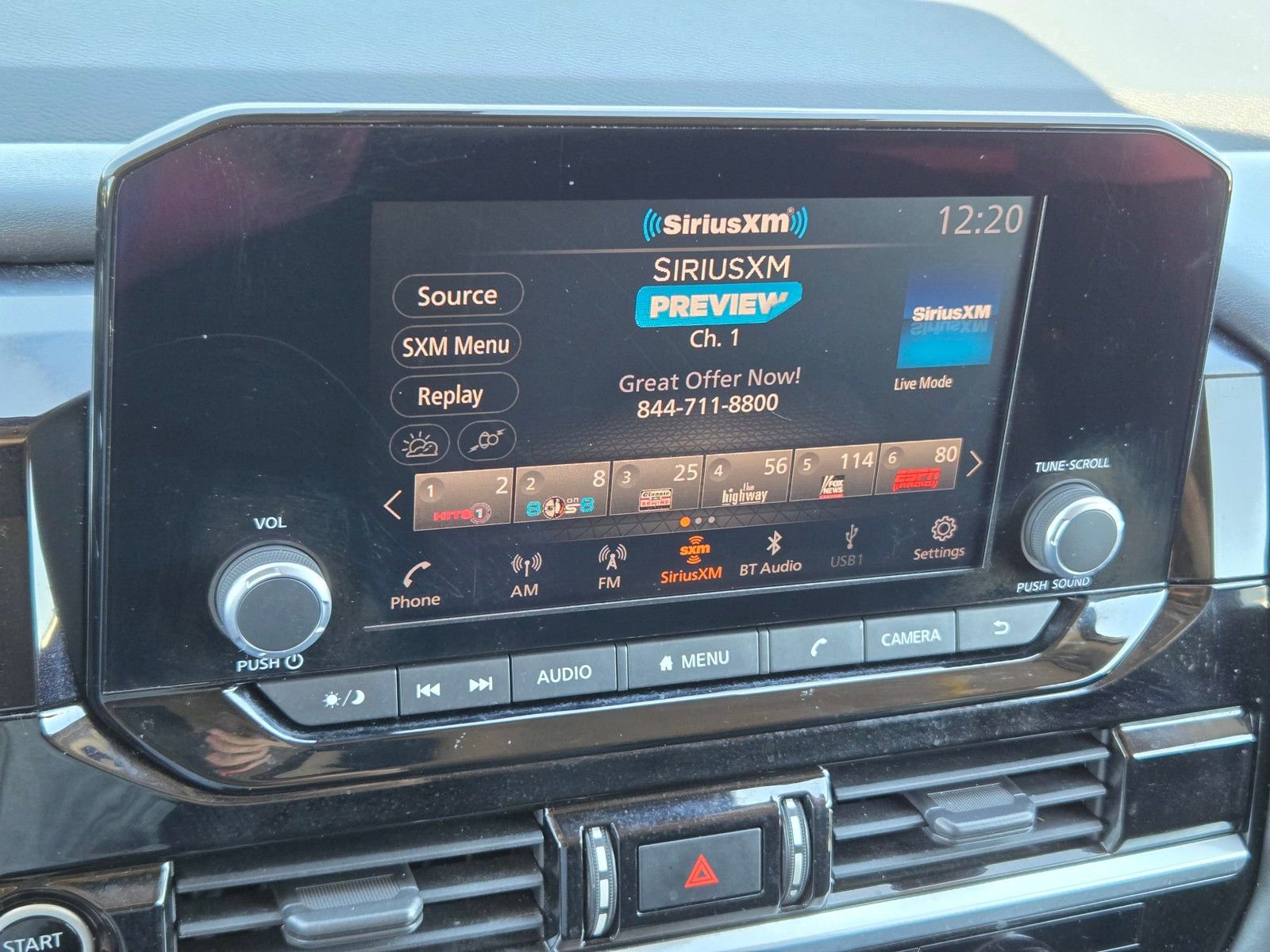 Used 2022 Nissan Pathfinder SV FWD image 24