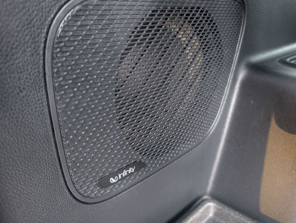 Used 2015 Hyundai Santa Fe Limited w/ Option Group 04 image 25