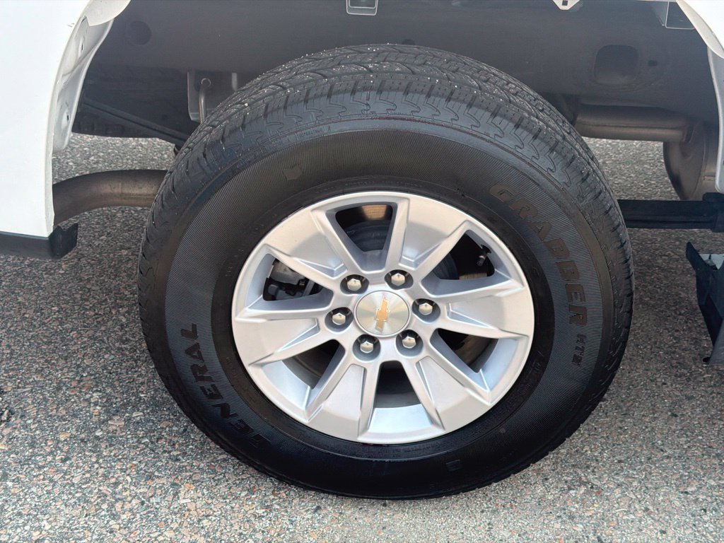 Certified 2025 Chevrolet Silverado 1500 W/T RWD image 14