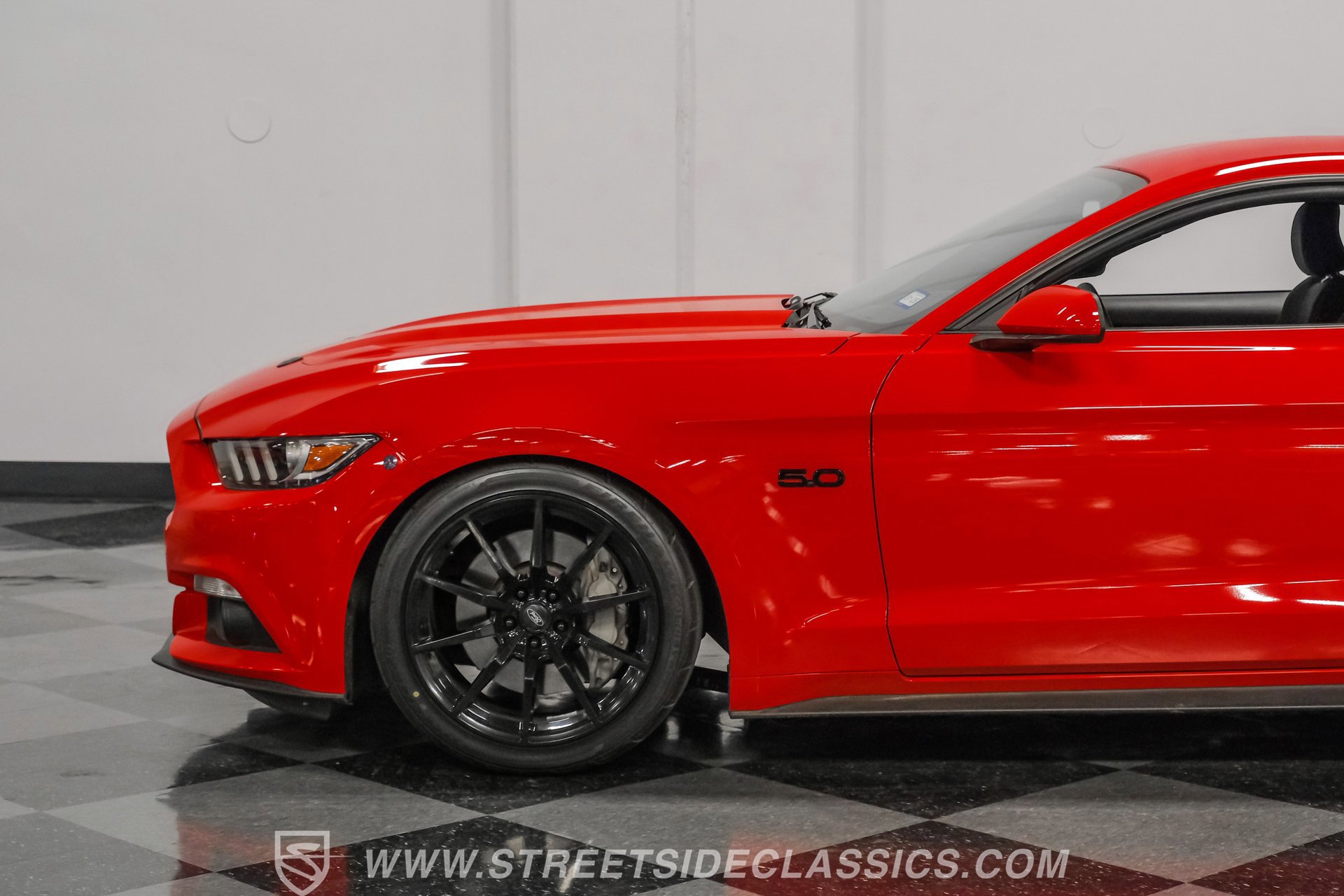 Used 2017 Ford Mustang GT image 21