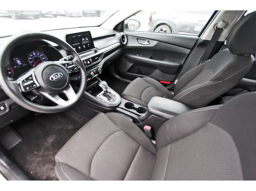 Used 2021 Kia Forte LXS FWD image 31