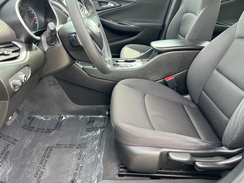 Used 2023 Chevrolet Malibu LS image 22