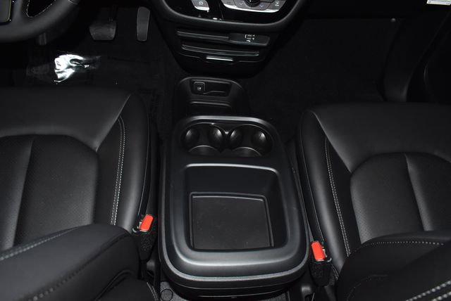 New 2026 Chrysler Pacifica Select w/ S Appearance Package image 21