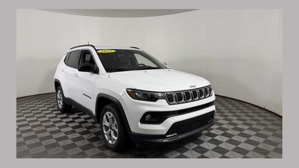 Used 2025 Jeep Compass Latitude