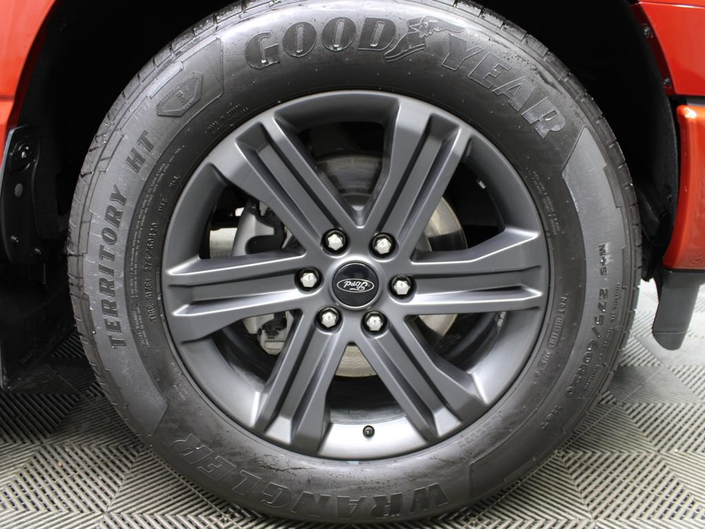 Used 2023 Ford F150 Lariat w/ Equipment Group 502A High AWD/4WD image 13