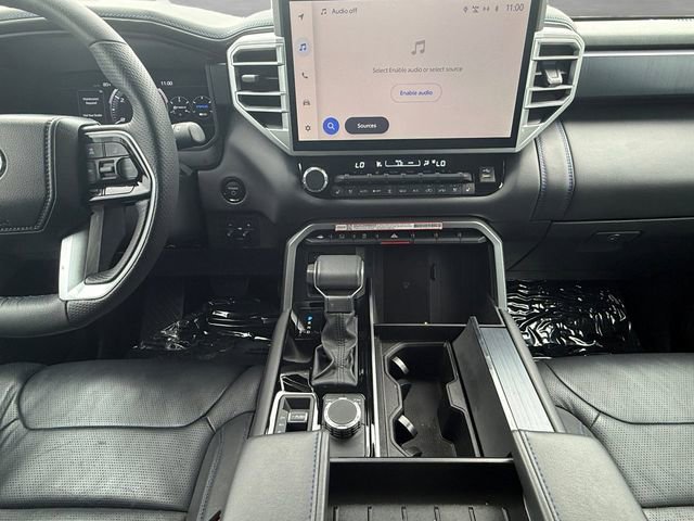 Used 2025 Toyota Sequoia Platinum AWD/4WD image 3