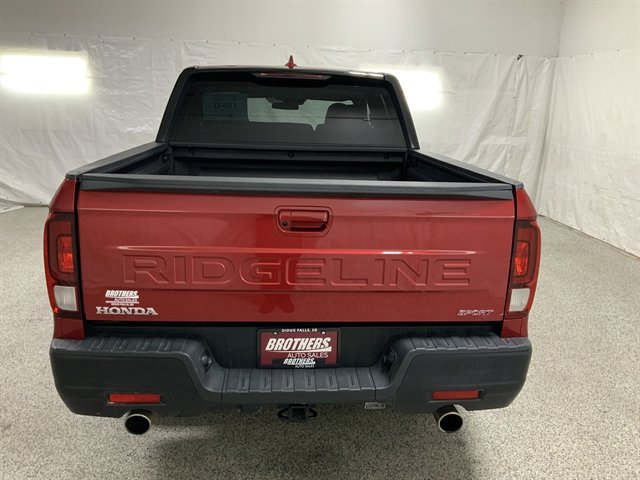 Used 2024 Honda Ridgeline Sport image 7