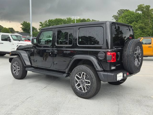 New 2026 Jeep Wrangler Unlimited Sahara AWD/4WD image 6