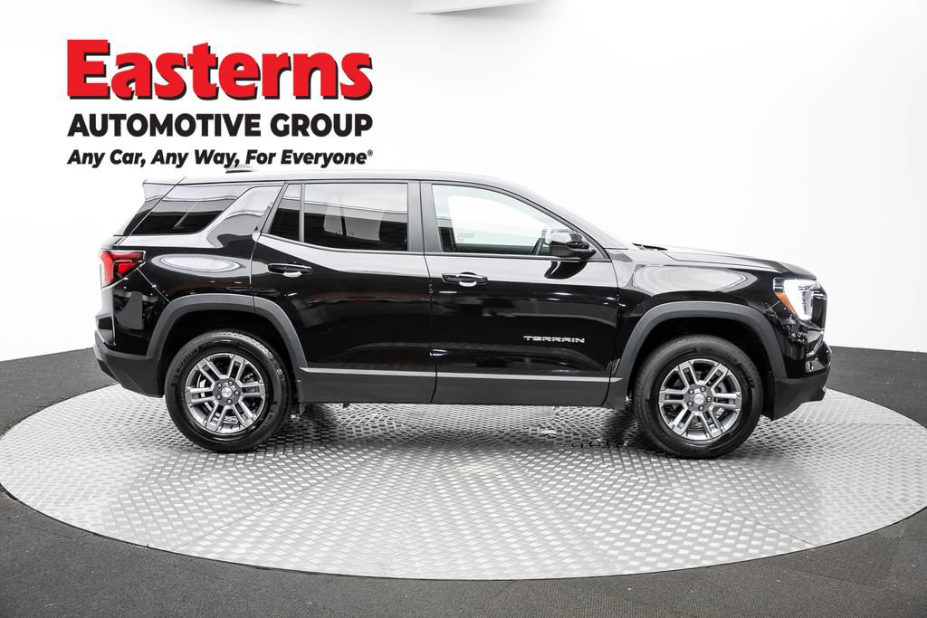 Used 2026 GMC Terrain Elevation FWD image 4
