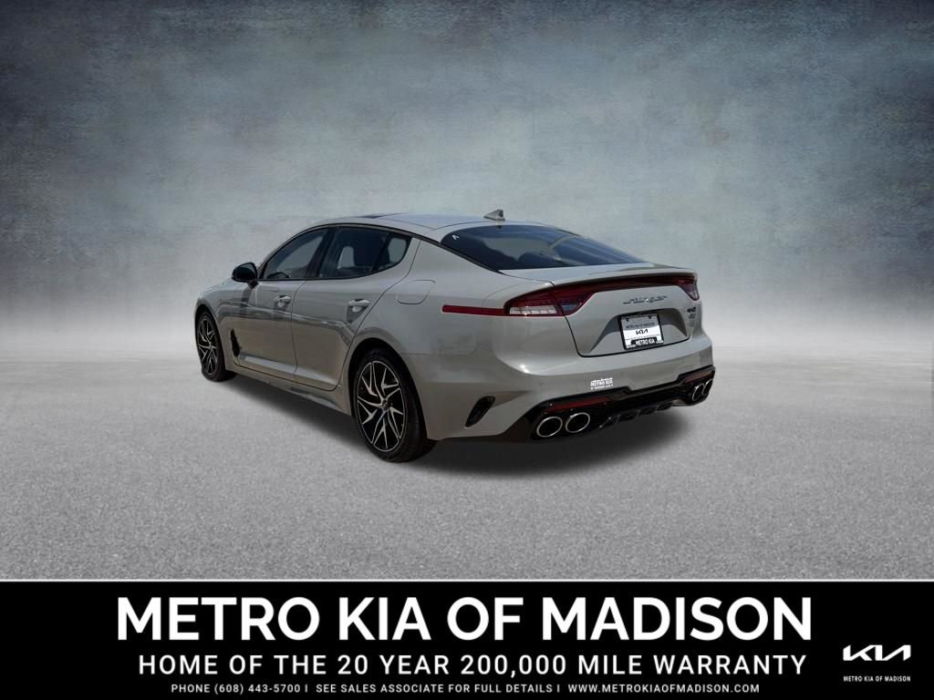 Used 2022 Kia Stinger GT-Line w/ Sun & Sound Package AWD/4WD image 4