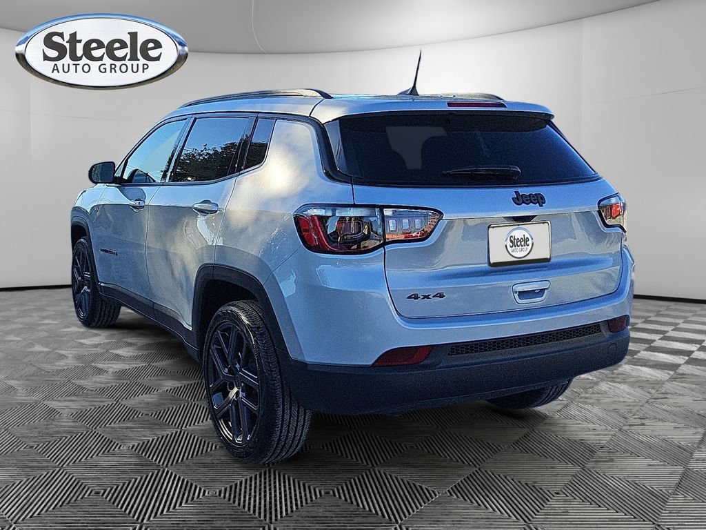 New 2026 Jeep Compass Latitude image 3